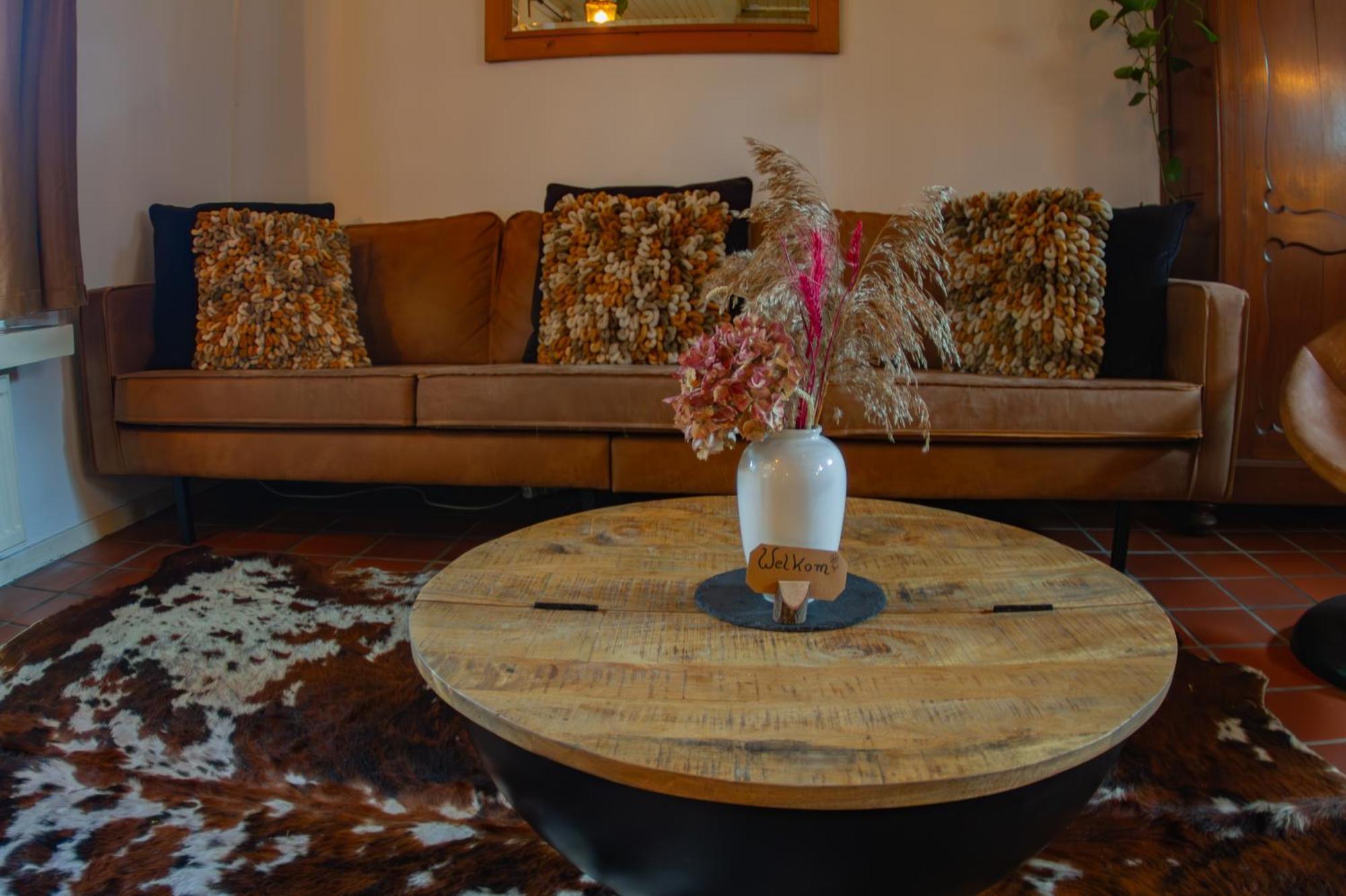 De Oude Pastorie Macharen Bed & Breakfast Bagian luar foto