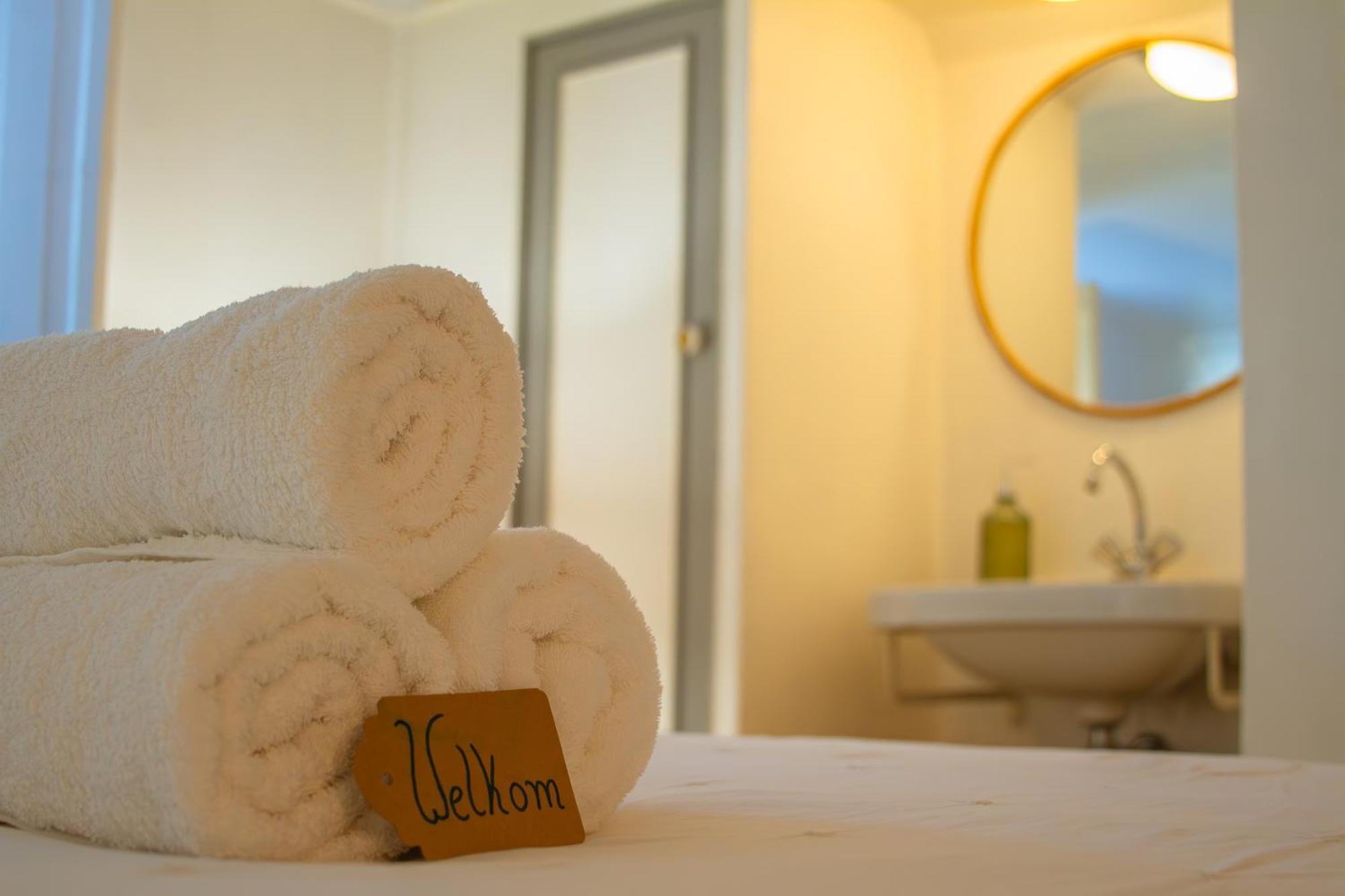 De Oude Pastorie Macharen Bed & Breakfast Bagian luar foto